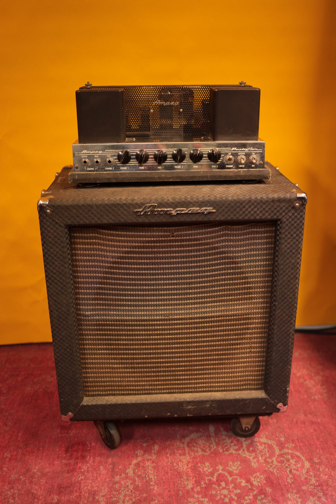 Ampeg B-15NF Fliptop (1966)