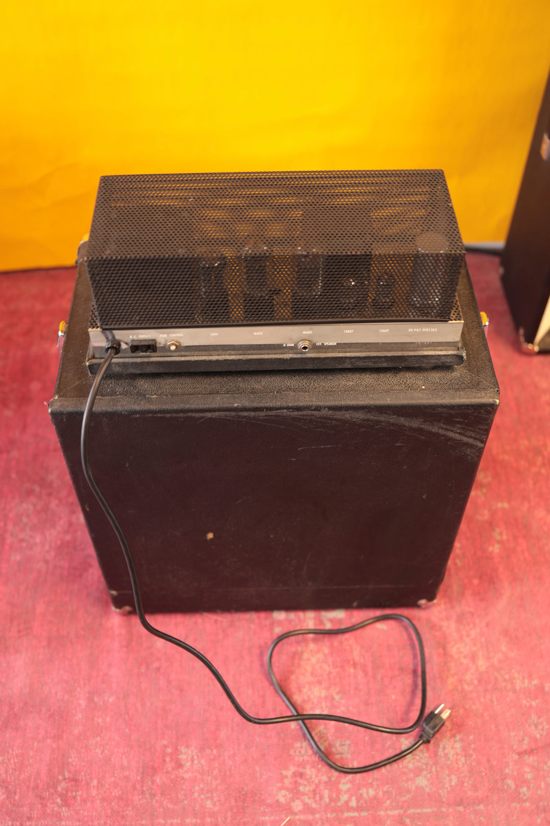Ampeg SB-12 Portaflex 2-Channel 25-Watt 1x12" Fliptop (1967)