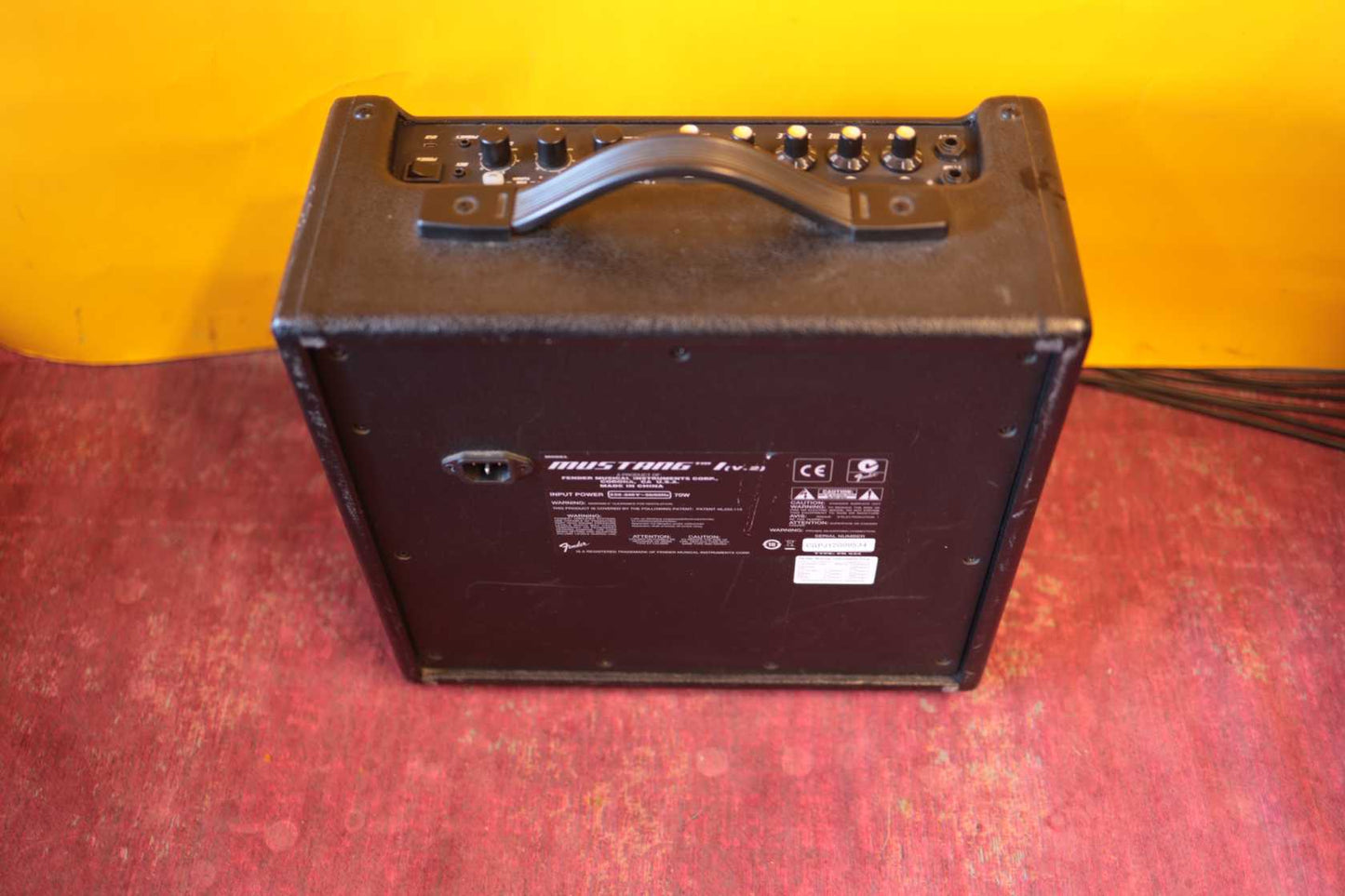 Fender Mustang I V2 (2015)
