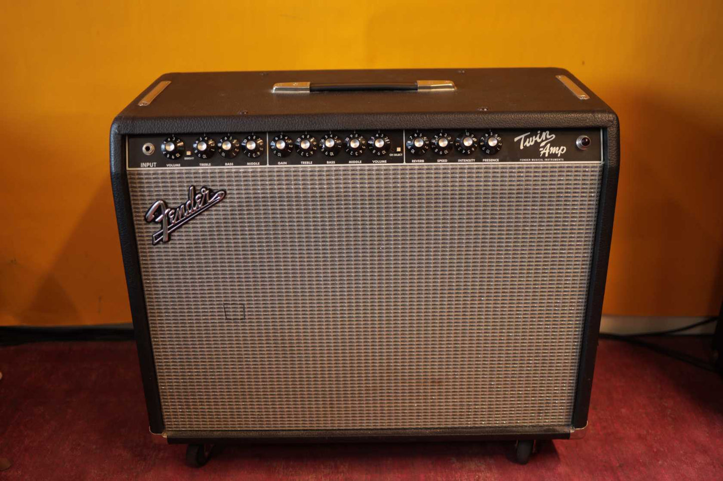 Fender Twin Amp (2001)