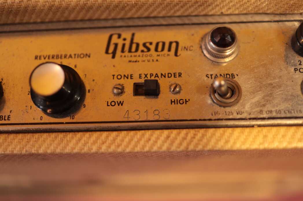 Gibson Invader GA-30RV (1961)