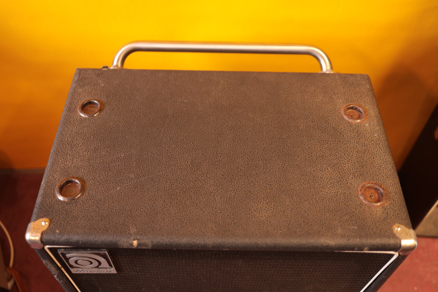 Ampeg SVT-410HLF Heritage Series 500W 4x10" Bass Cab