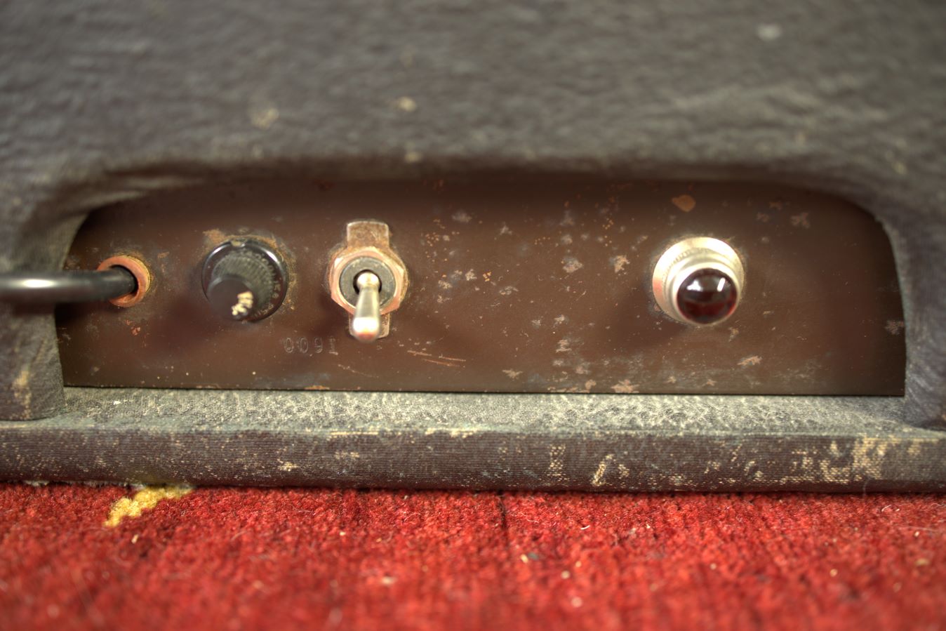 Fender TV Front Bassman (1952)