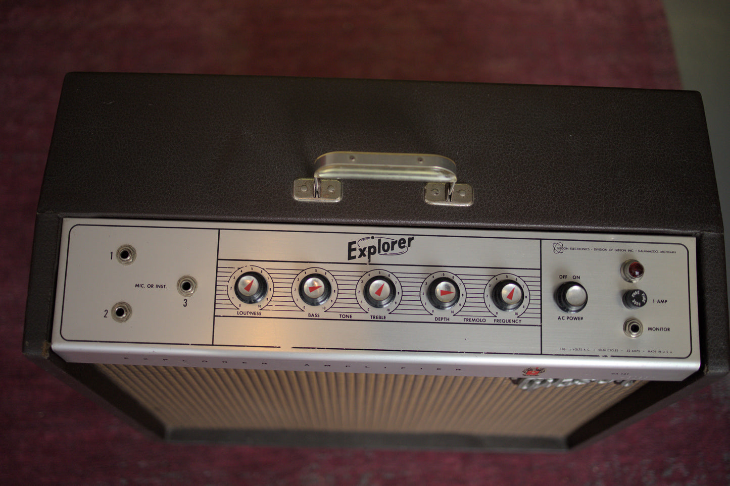 Gibson Explorer GA-18T (1966)