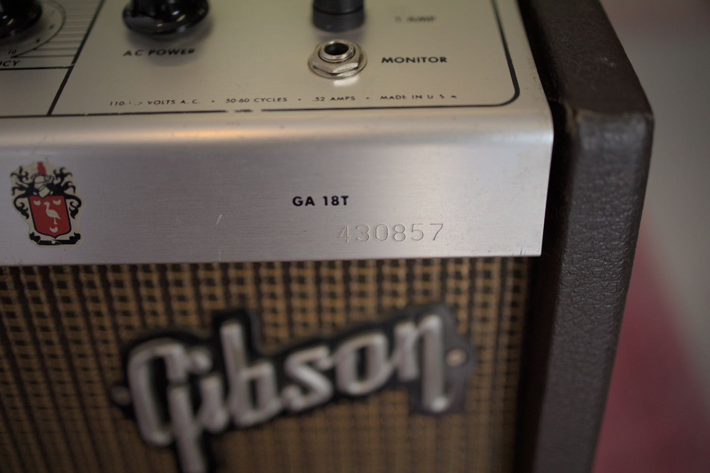 Gibson Explorer GA-18T (1966)