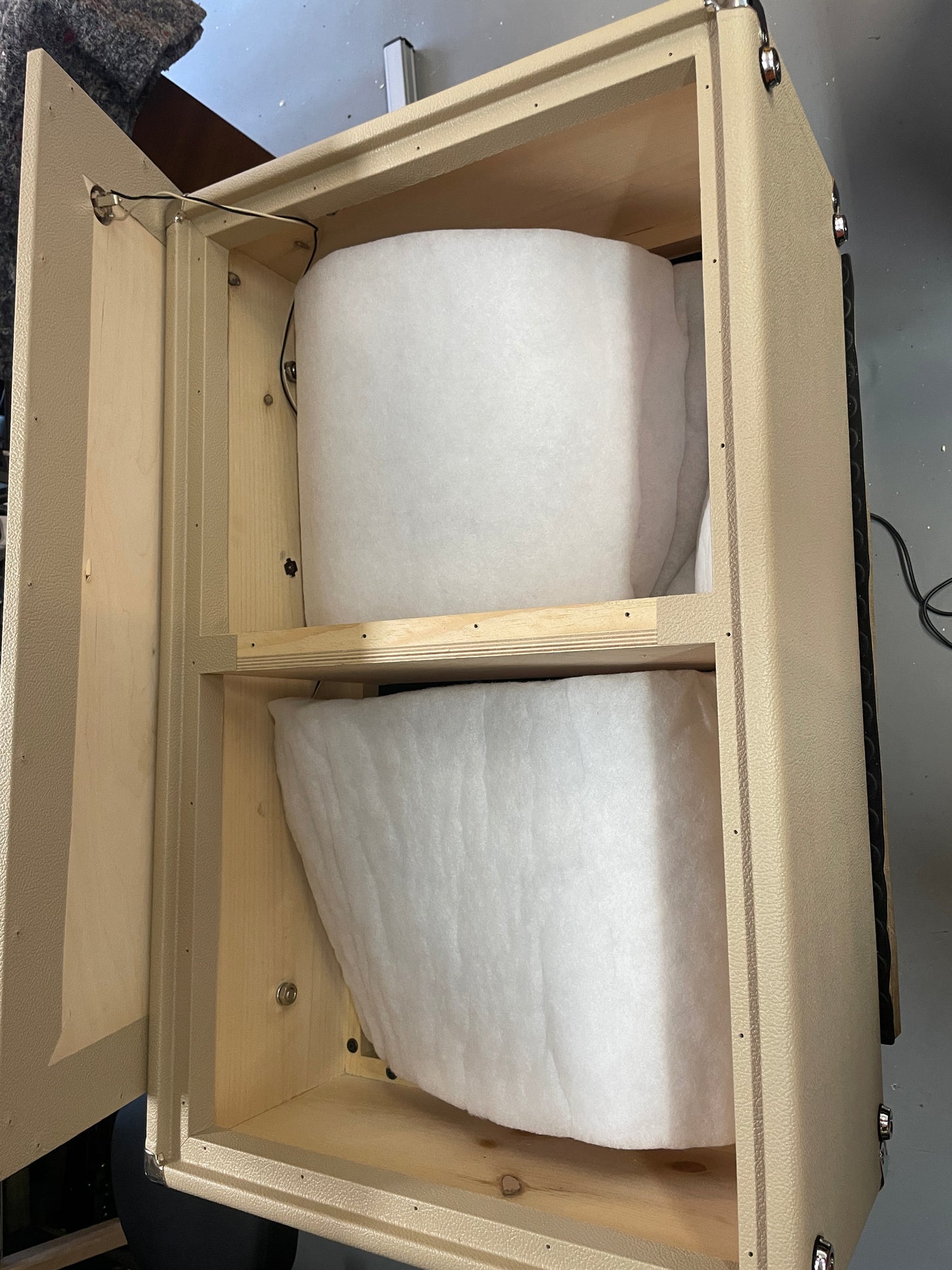 Fender Blonde Bassman 6G6-B Cab (new)