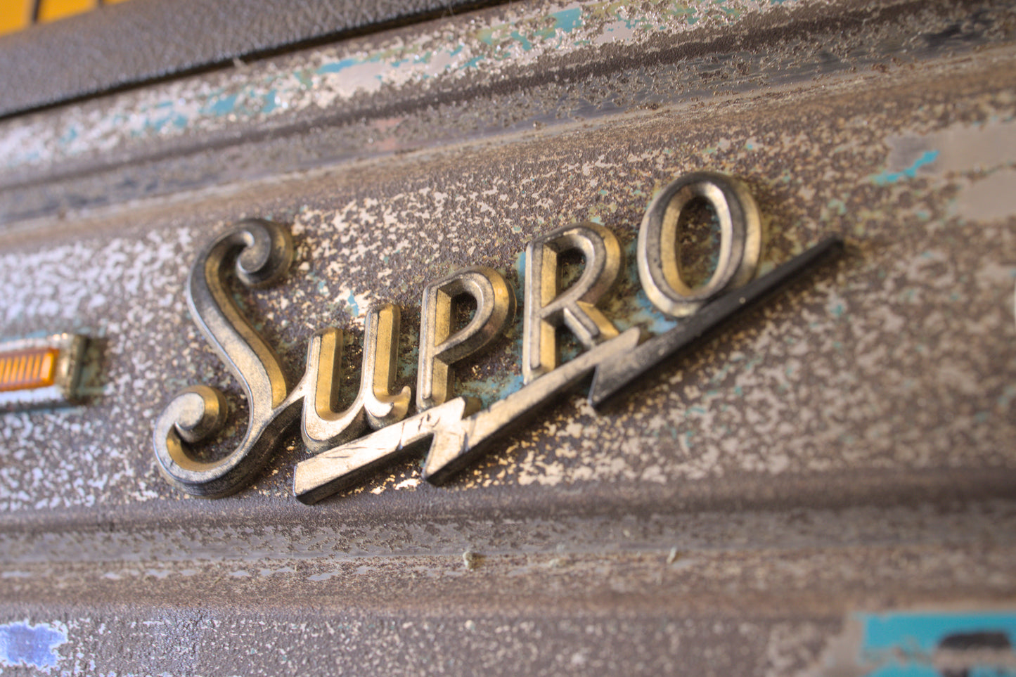Supro/Valco Trojan S6616 (1966)