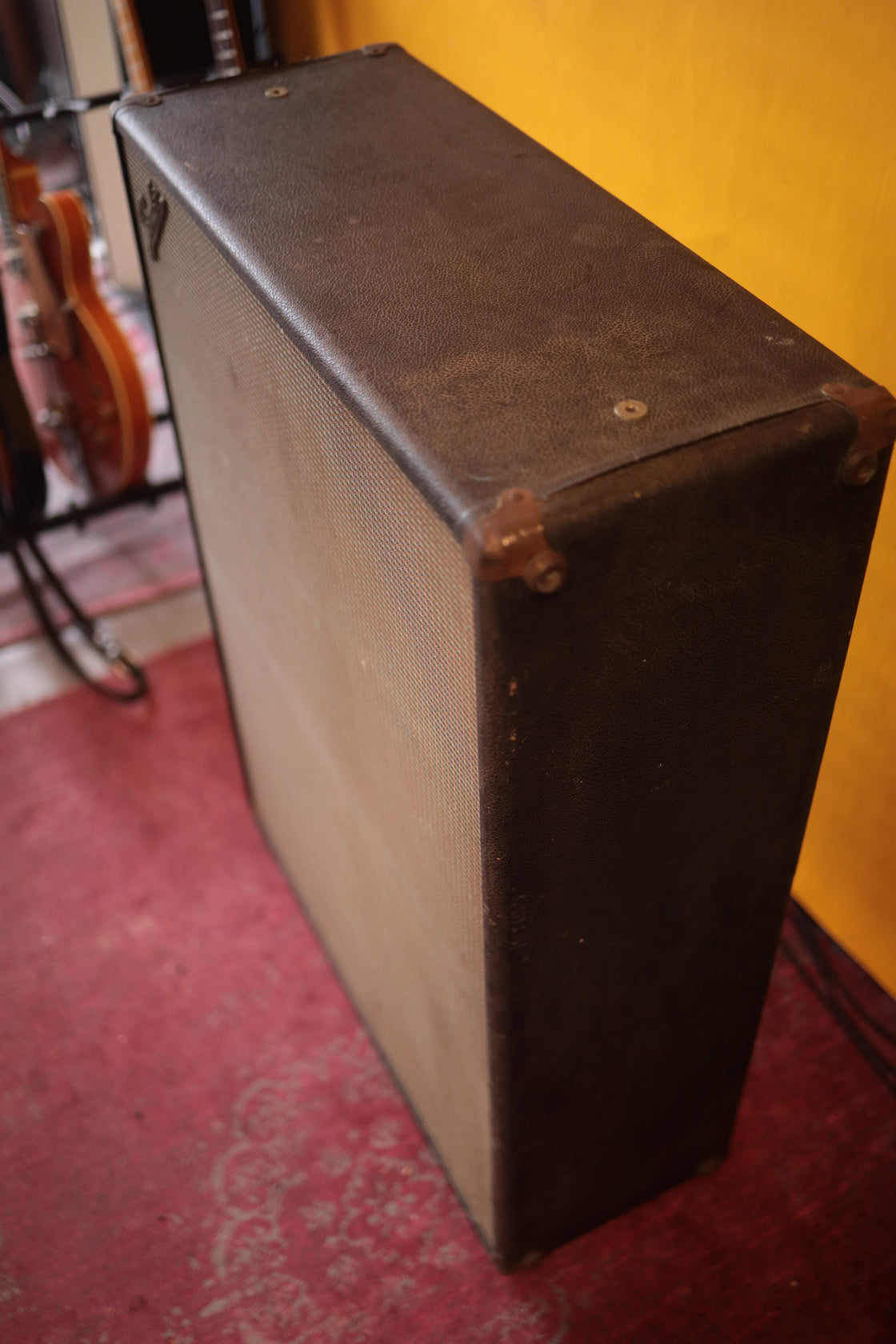 Fender Silverface Bassman 2 x 12 Cab  (late 60s)