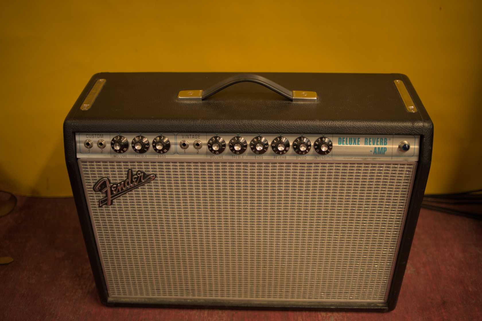 Deluxe Reverb 68 Fender '68 Custom Deluxe Reverb (2021) – Sweet Amps