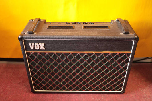 Vox V15 (1981)