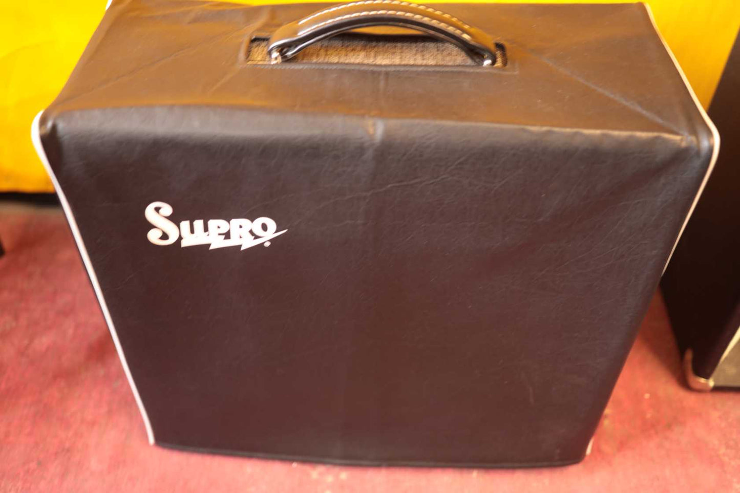 Supro Black Magick 1695T (2016)