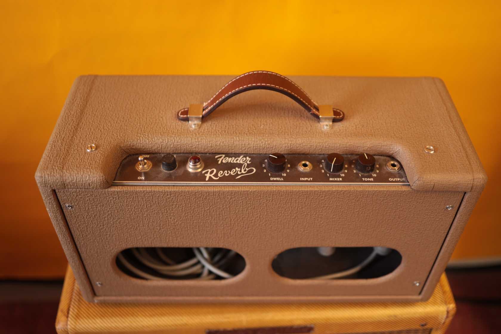 Fender '63 Reverb Unit Reissue (1994) – Sweet Amps