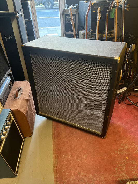 Diezel 4x12 cab with V30s