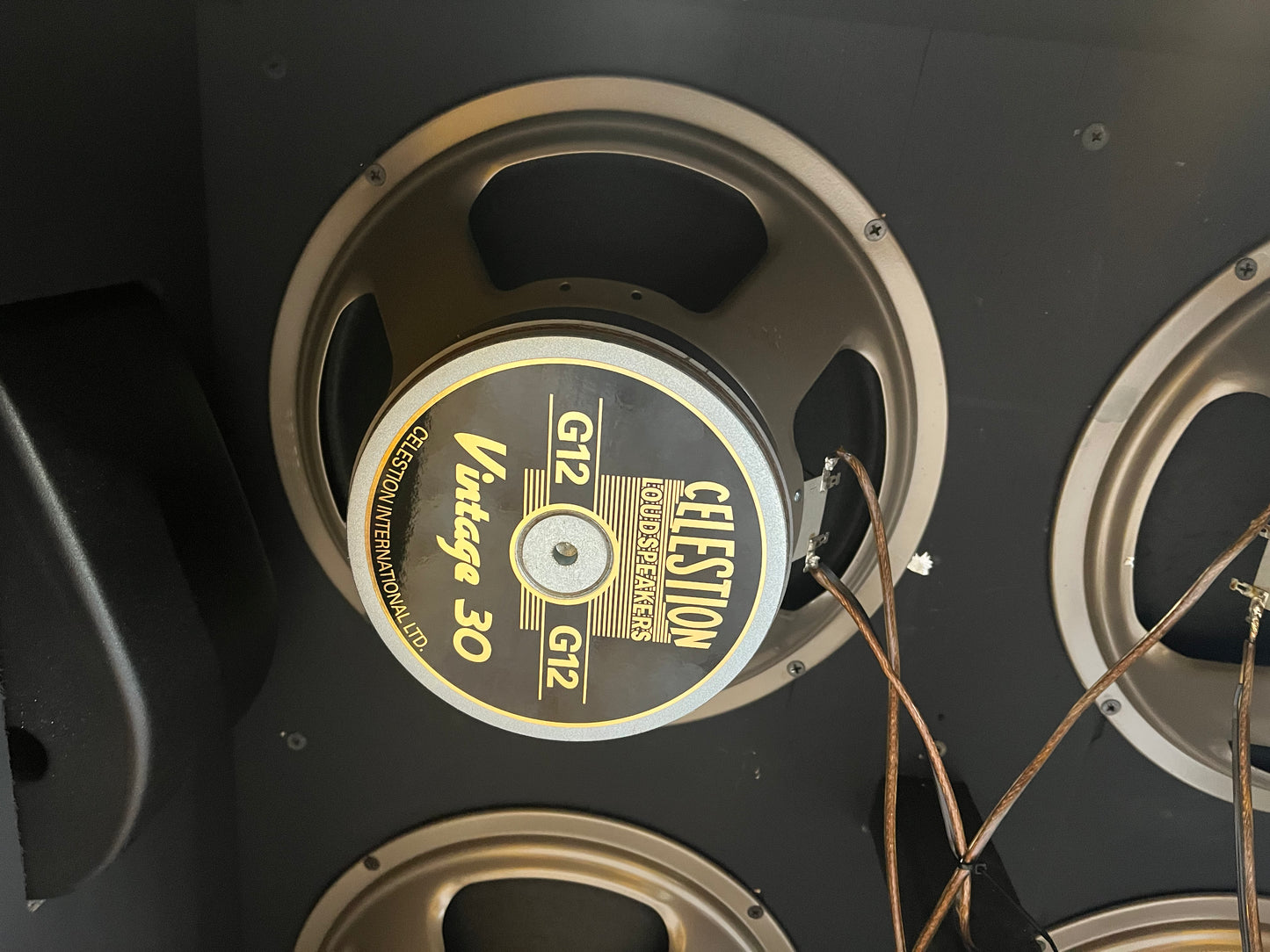 Diezel 4x12 cab with V30s