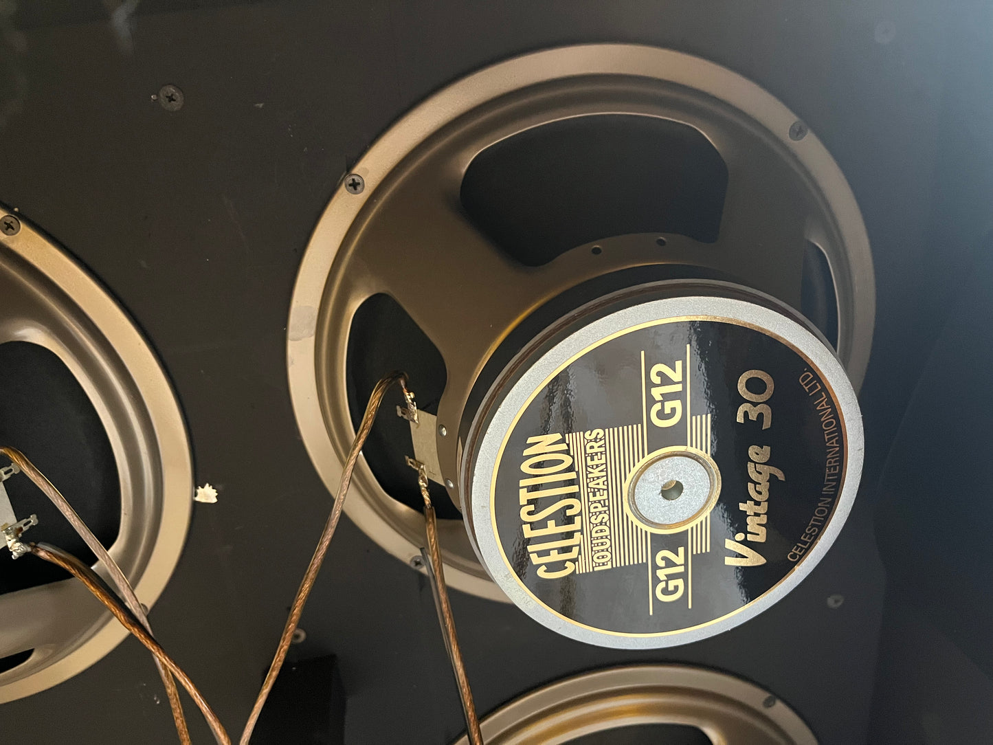 Diezel 4x12 cab with V30s