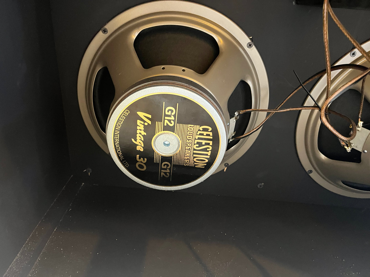 Diezel 4x12 cab with V30s