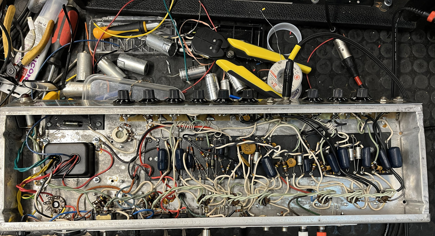 Fender Silverface Deluxe Reverb (1979)