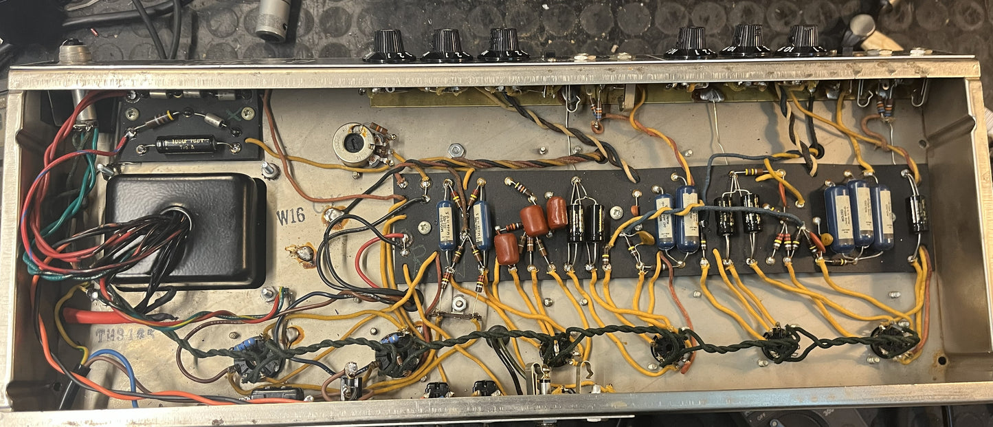 Fender Blackface Bassman Head (1965)