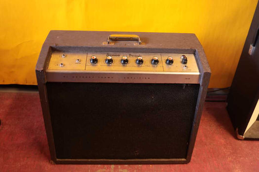 Gibson Discoverer GA-8T (1964)