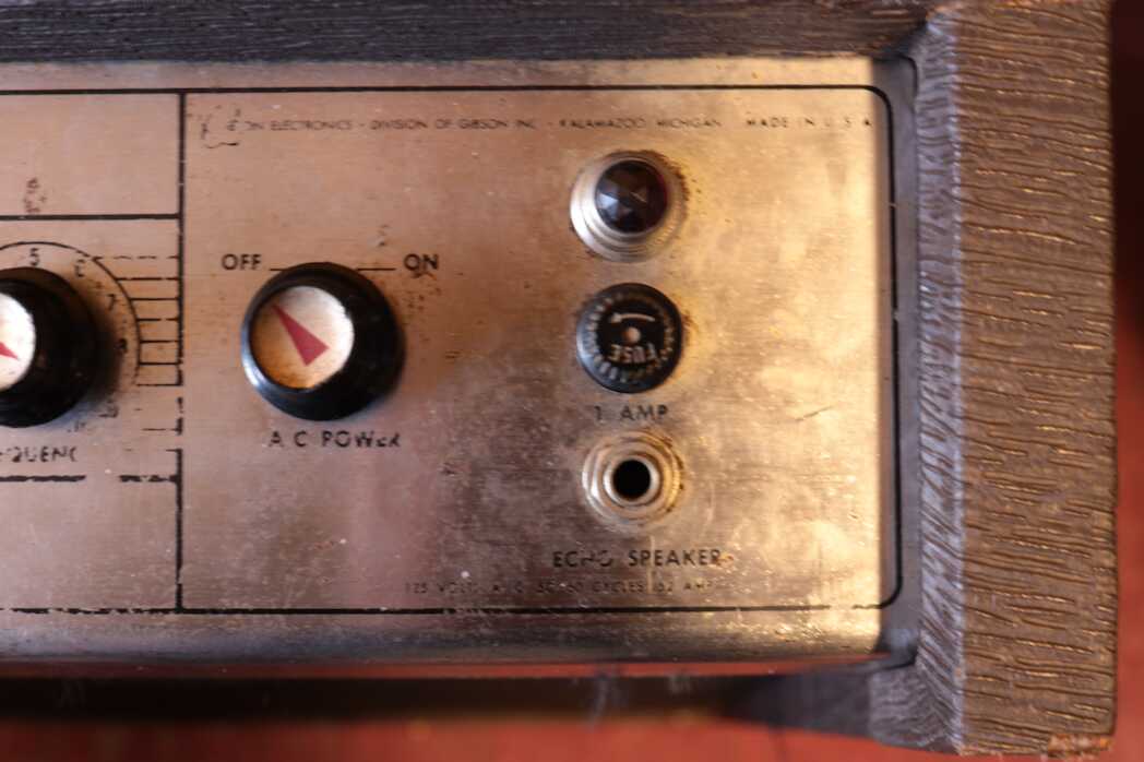 Gibson Discoverer GA-8T (1964)