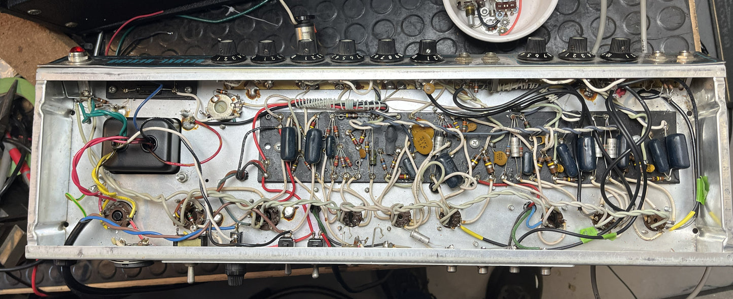 Fender Silverface Deluxe Ch1verb (1977)