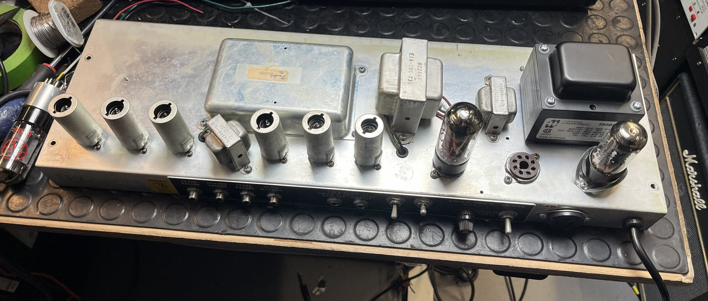 Fender Silverface Deluxe Ch1verb (1977)