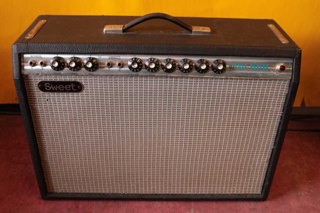 Fender Silverface Deluxe Ch1verb (1977)