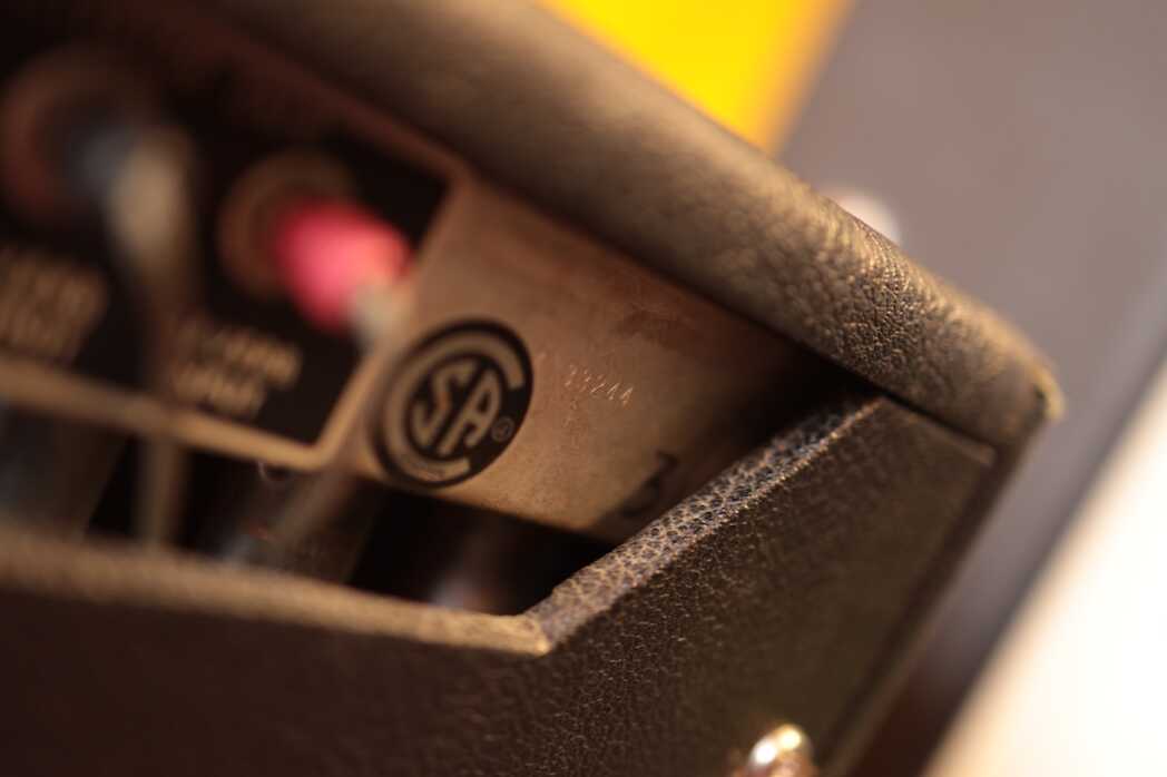 Fender Silverface Twin Ch1verb (1971)